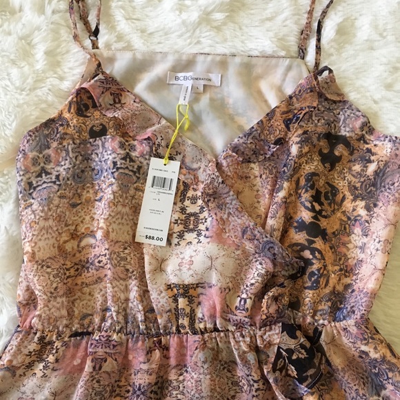 NWT BCBGeneration romper - Picture 5 of 8